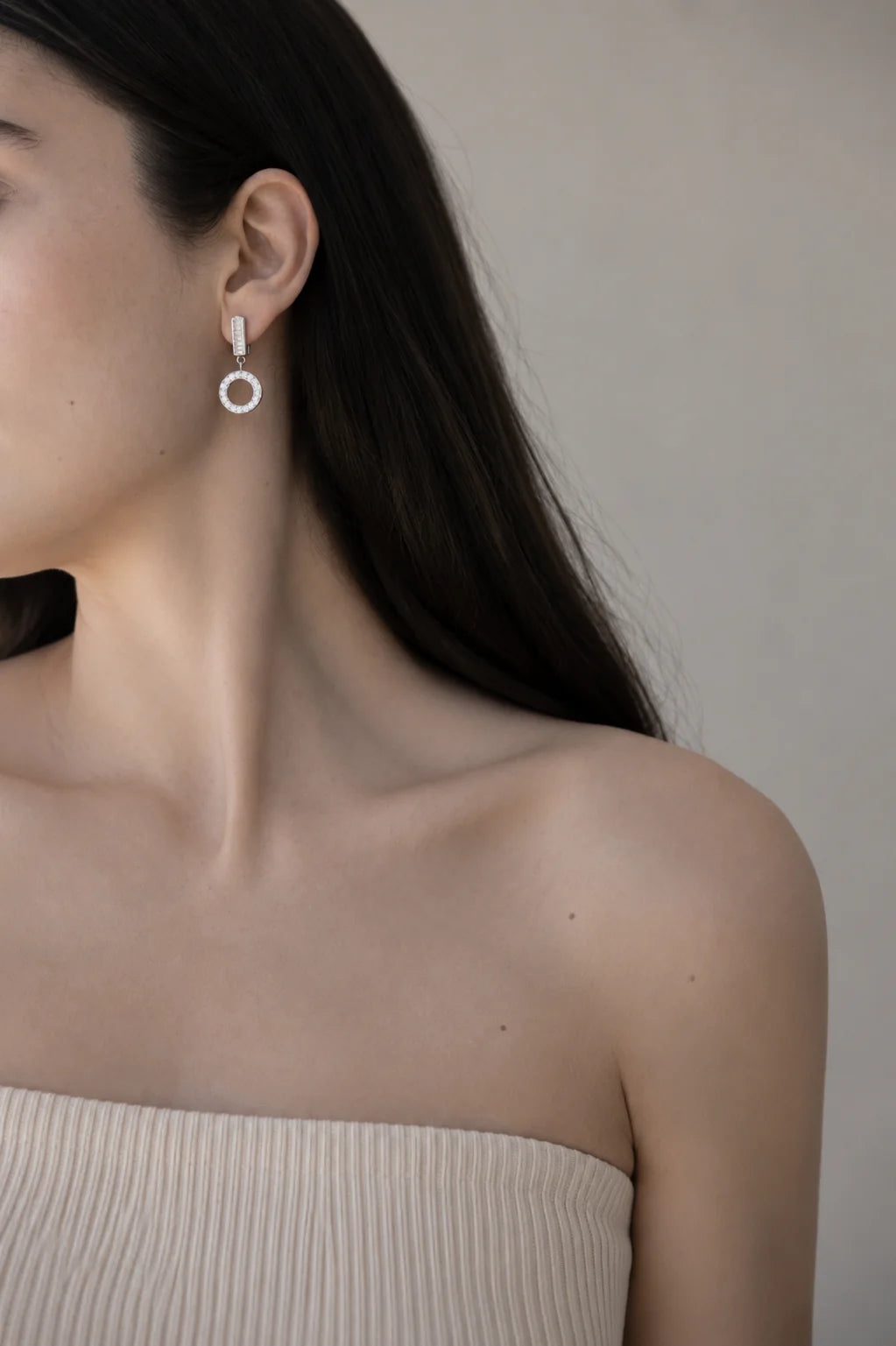 Caroline Circle Earring