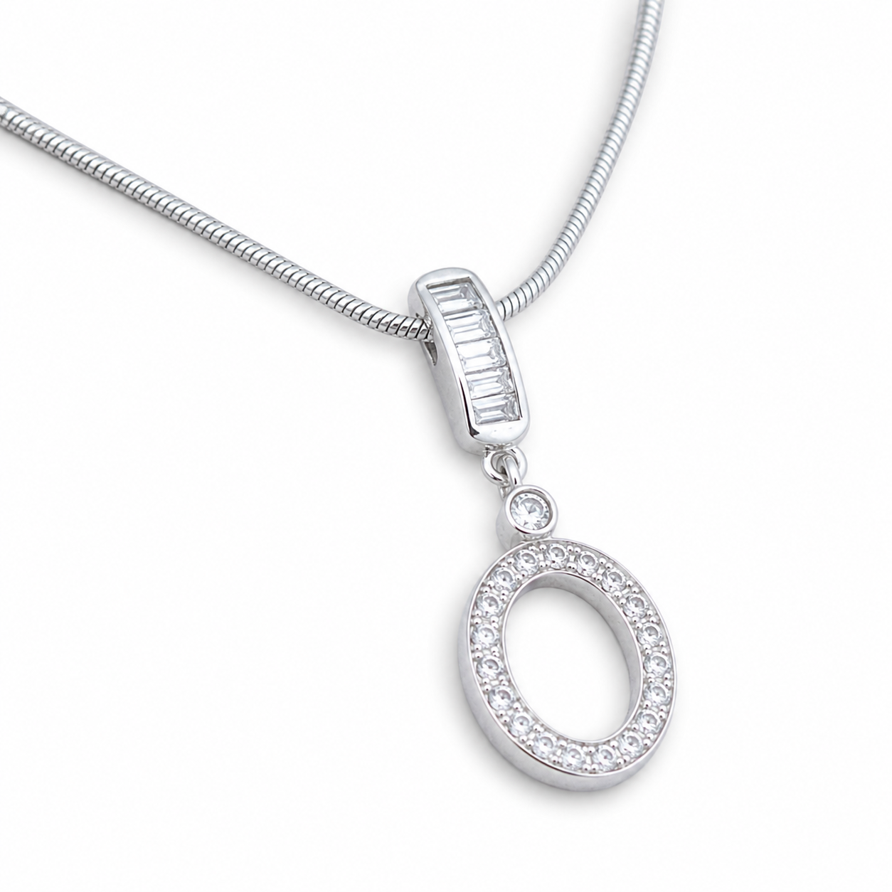 Caroline Oval Necklace
