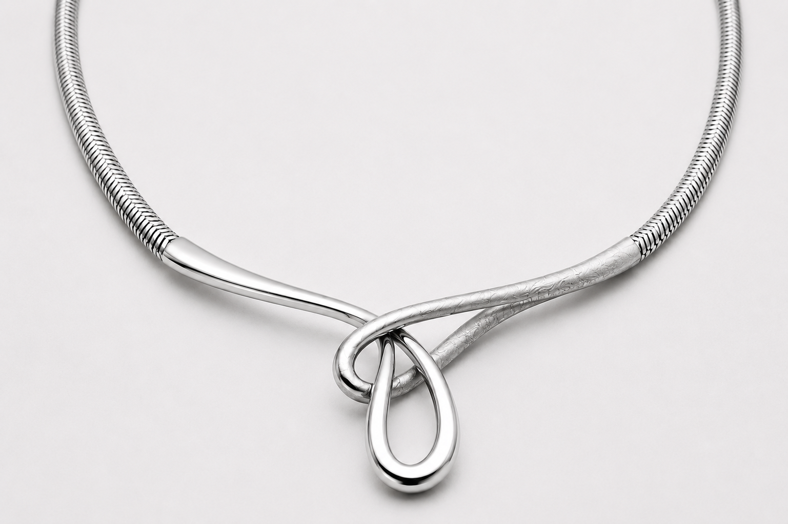 Knot Necklace